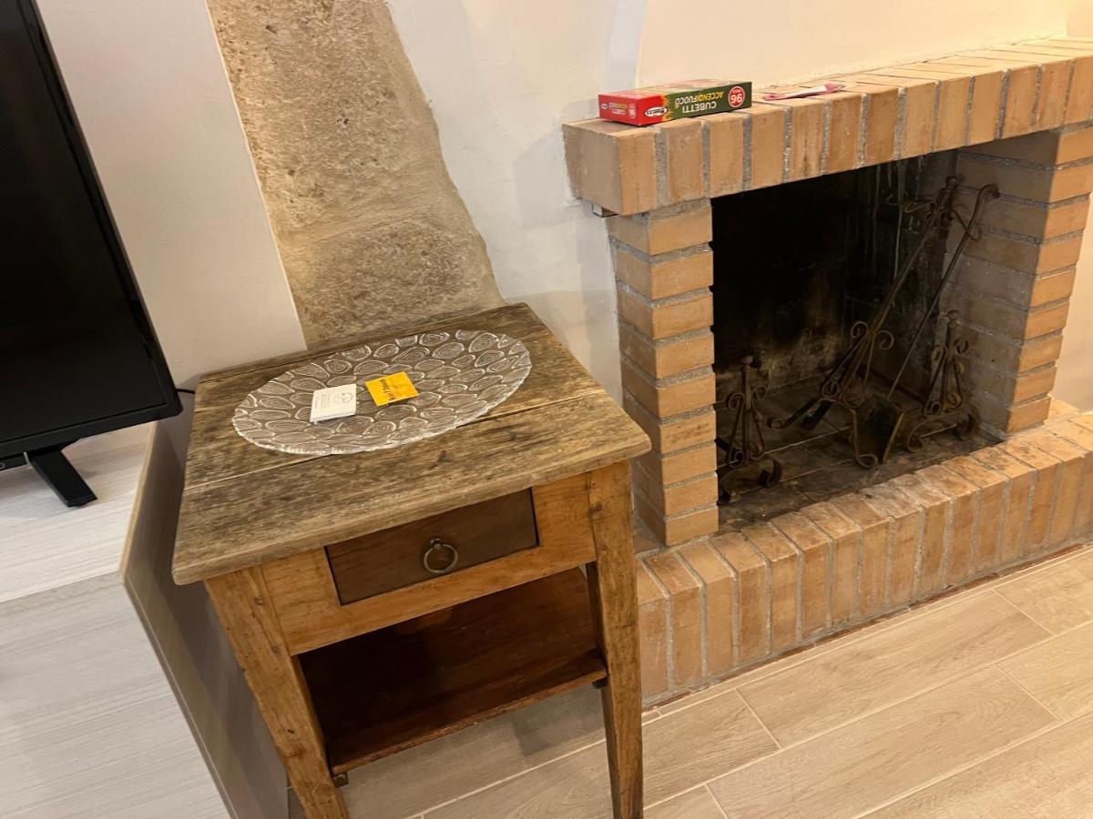 141 Via Roma Apartment L'Aquila Bagian luar foto